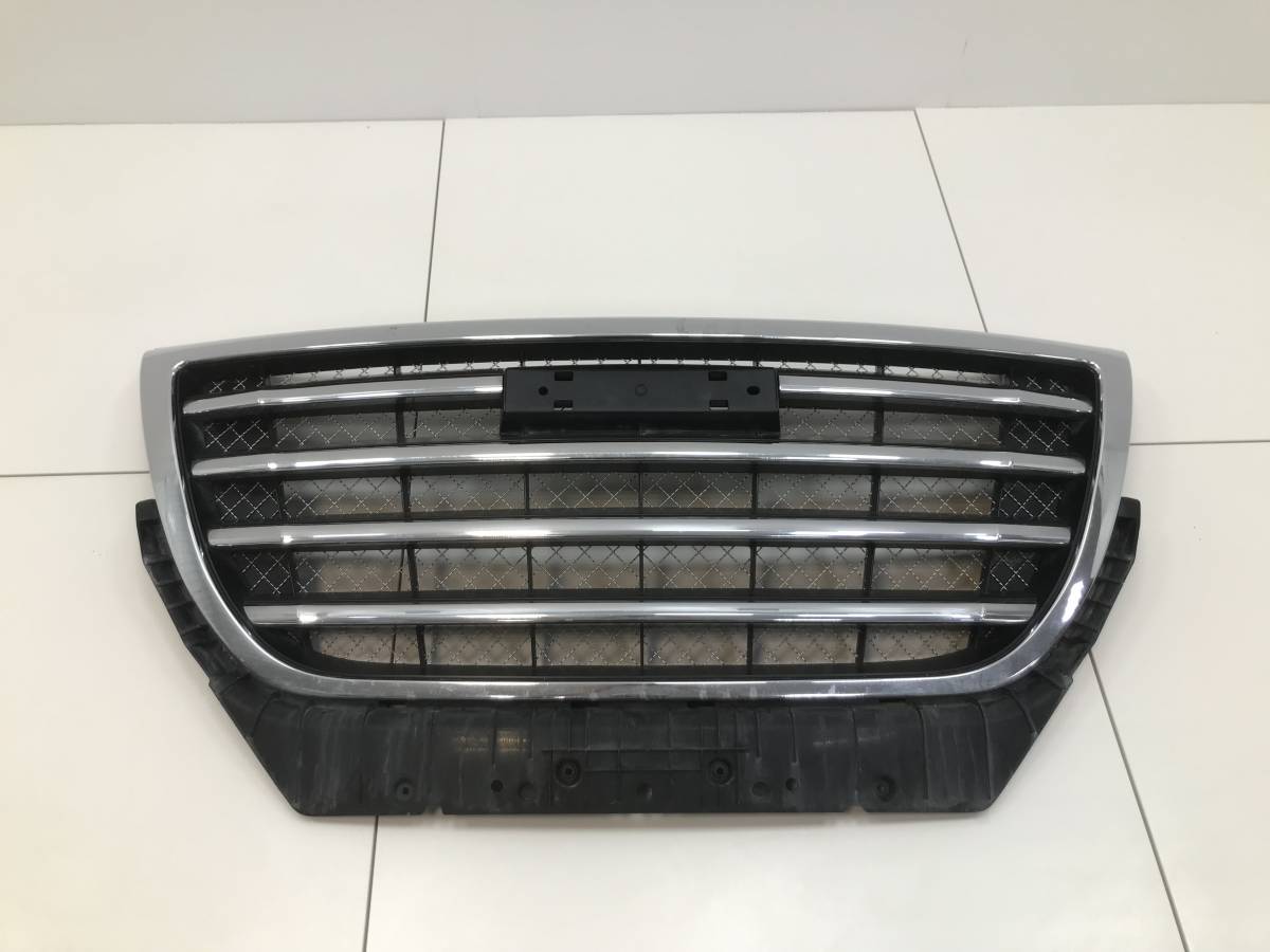 Решетка радиатора Haval H2 2014-2020