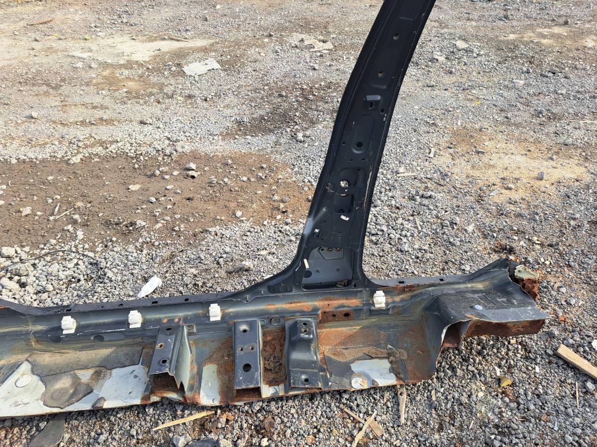 Порог со стойкой правый Nissan Almera (N16) 2000-2006