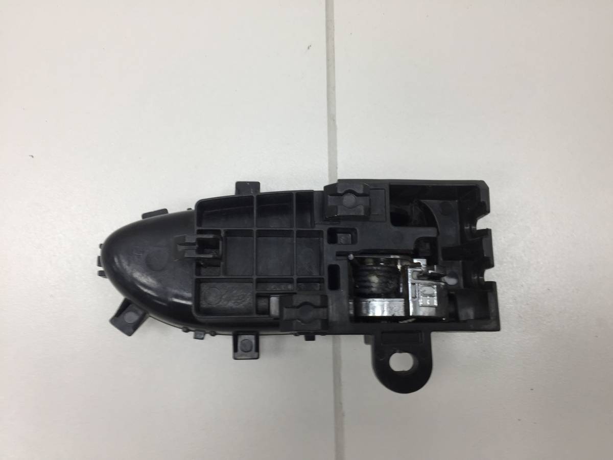 Ручка двери внутренняя левая Nissan Almera 3 (G11, G15) 2012>