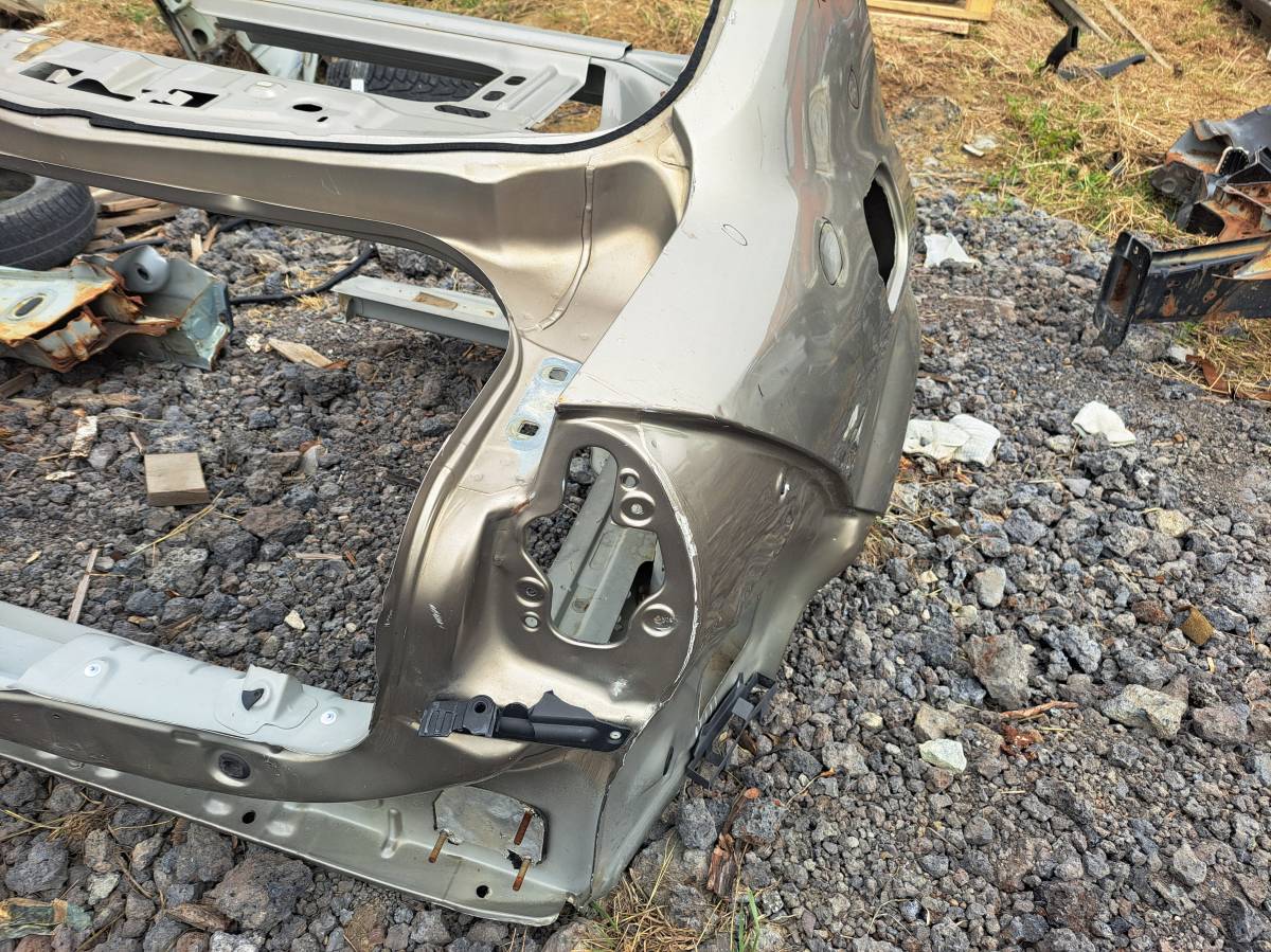 Крыло заднее правое Renault Megane (2) 2002-2009