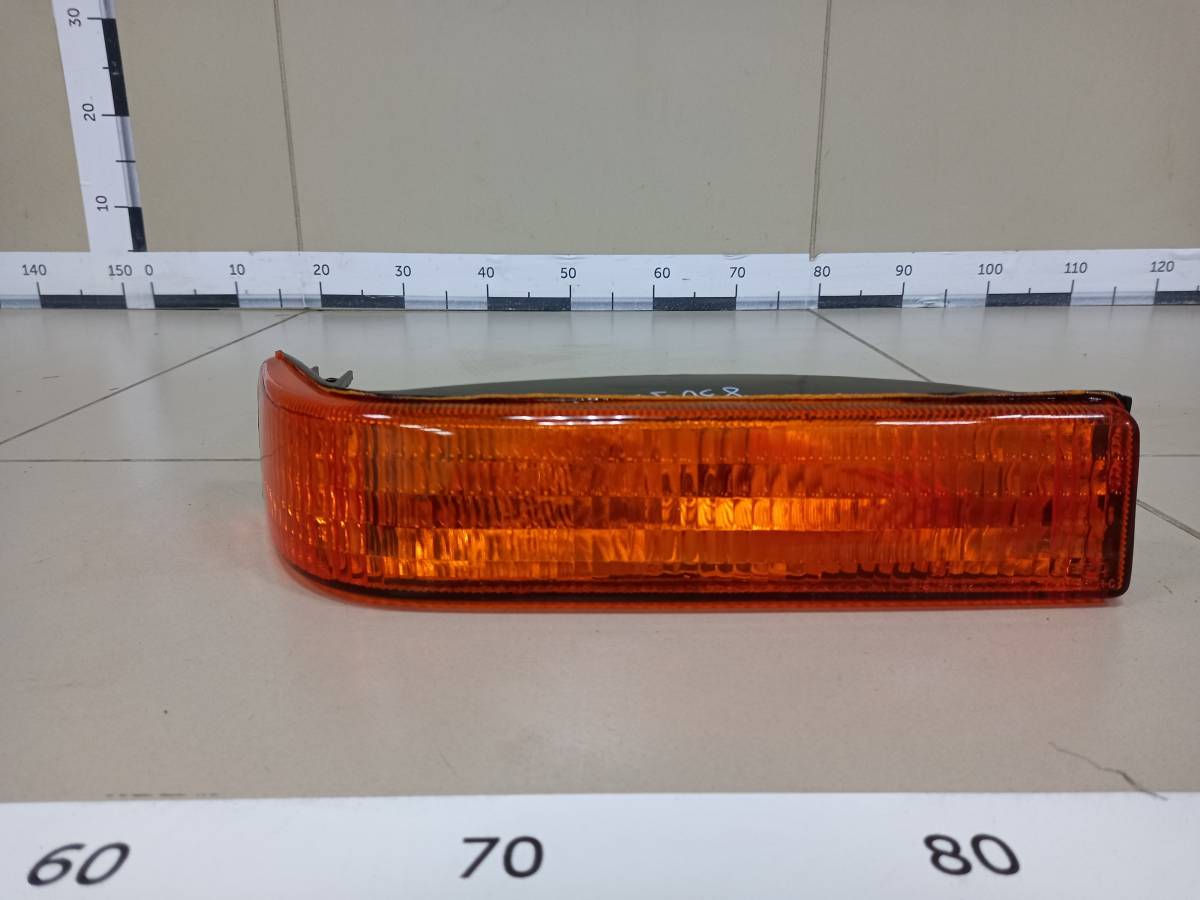 Указатель поворота правый Jeep  Grand Cherokee ZJ 1993-1998
