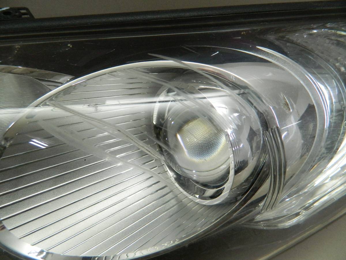 Фара левая Hyundai ix35 (LM) 2010-2015