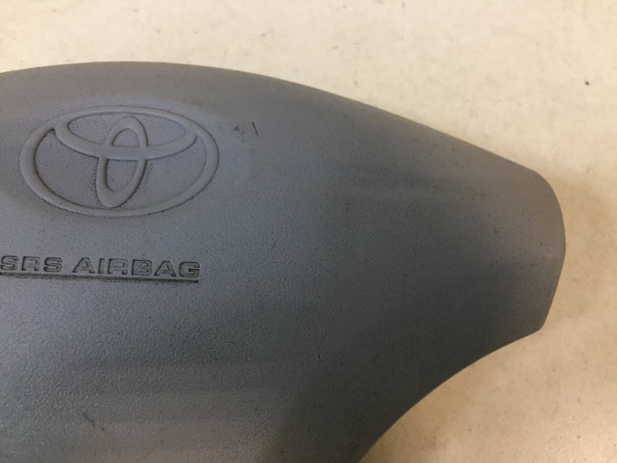 Подушка безопасности в рулевое колесо Toyota Platz (P10) 1999-2005