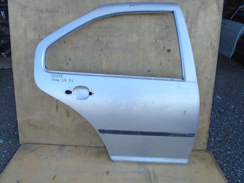 Дверь задняя правая для Volkswagen Bora (1J) 1998-2005