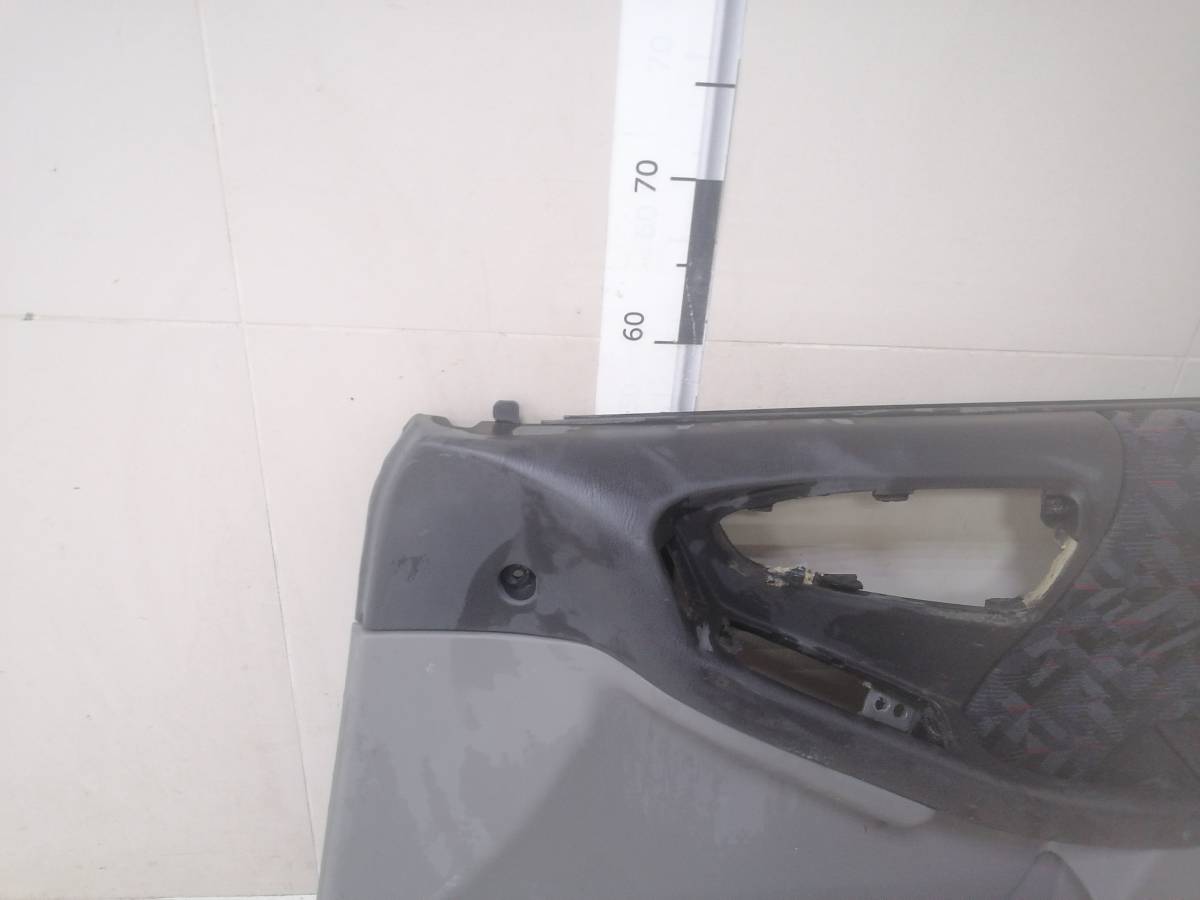 Обшивка двери передней правой Subaru Forester (S10) 1997-2000