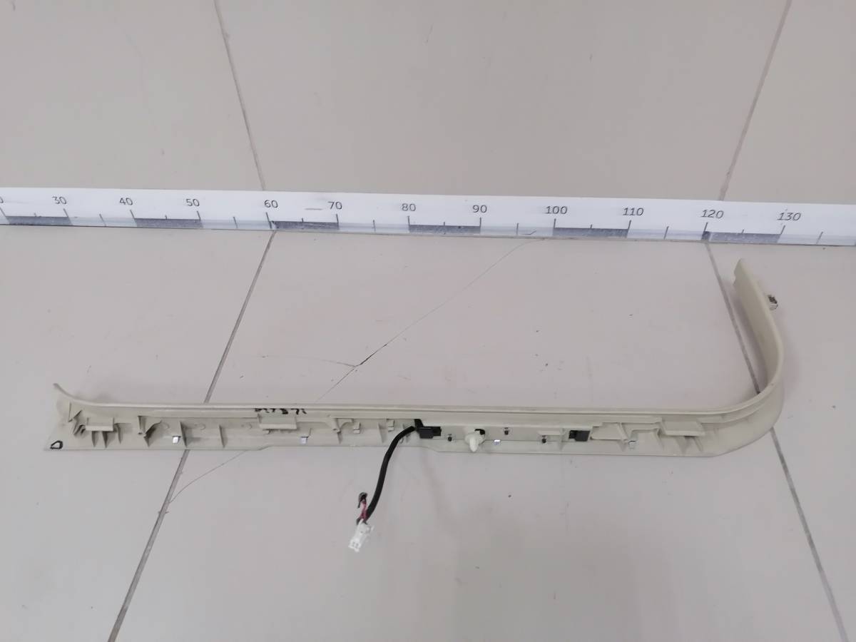 Накладка порога (внутренняя) Nissan Fuga Y50 2004-2009