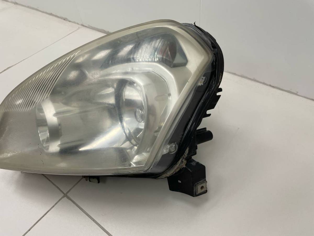 Фара левая Nissan Qashqai (J10) 2006-2013