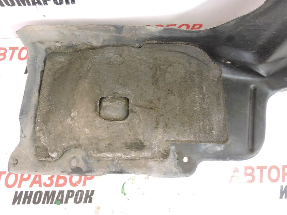 Пыльник двигателя нижний правый для Toyota Corolla E120 2001-2007