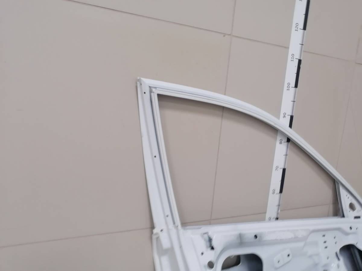 Дверь передняя левая Daewoo Gentra 2013-2015
