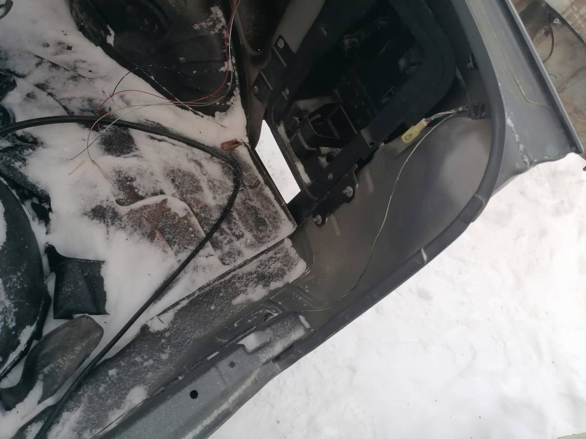 Панель задняя Suzuki Liana 2001-2007