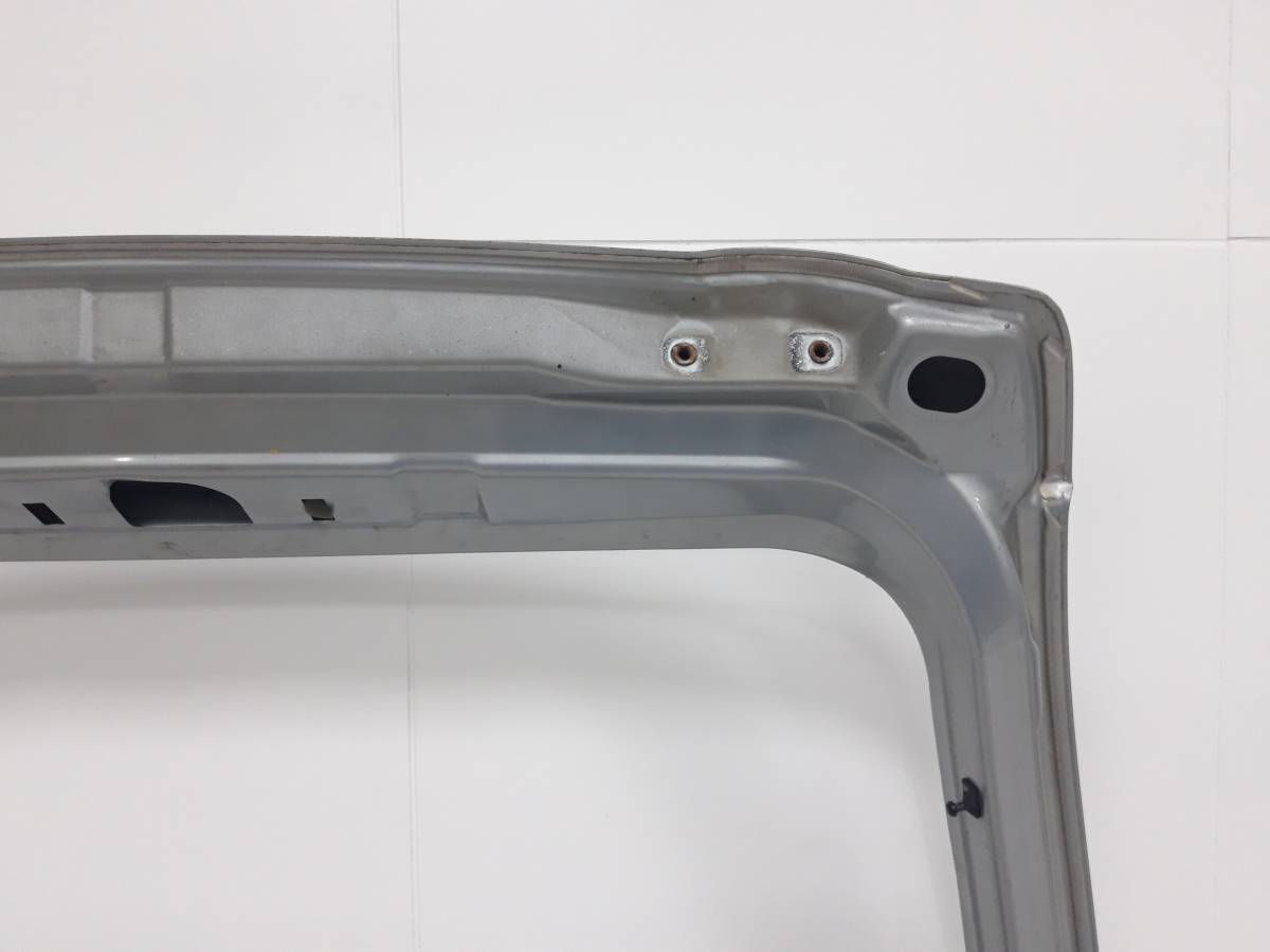 Дверь багажника Nissan Micra (K12) 2002-2010