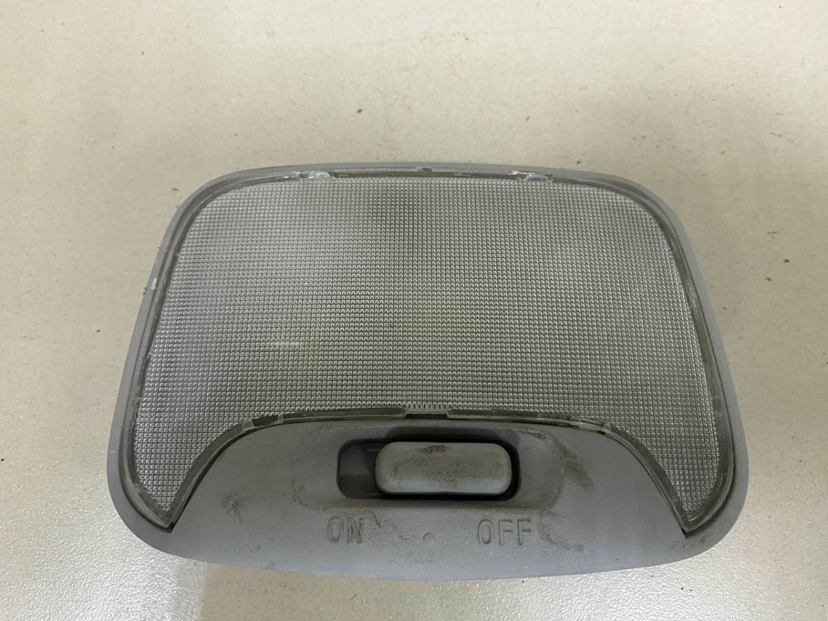 Плафон салонный Mitsubishi Pajero/Montero Sport (KH) 2008-2015 Плафон салонный Mitsubishi Pajero/Montero Sport (KH) 2008-2015