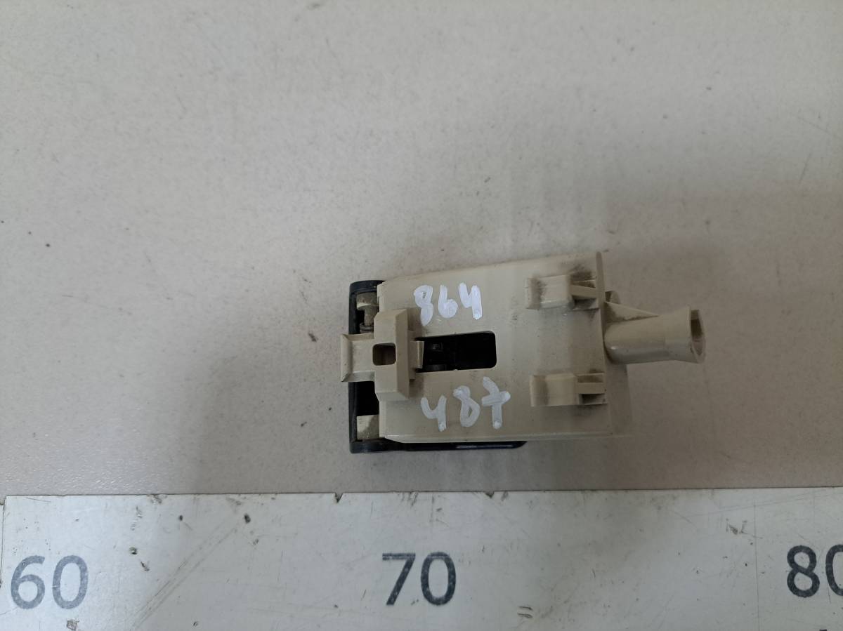 Ручка открывания капота Toyota Land Cruiser Prado (J120) 2002-2009