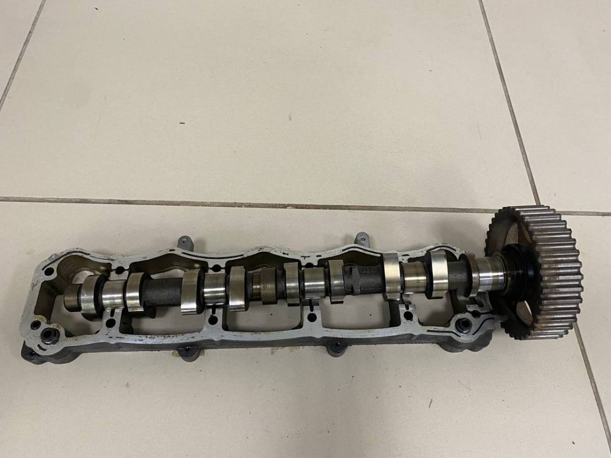 Распредвал впускной Peugeot 307 2001-2008 Распредвал впускной Peugeot 307 2001-2008