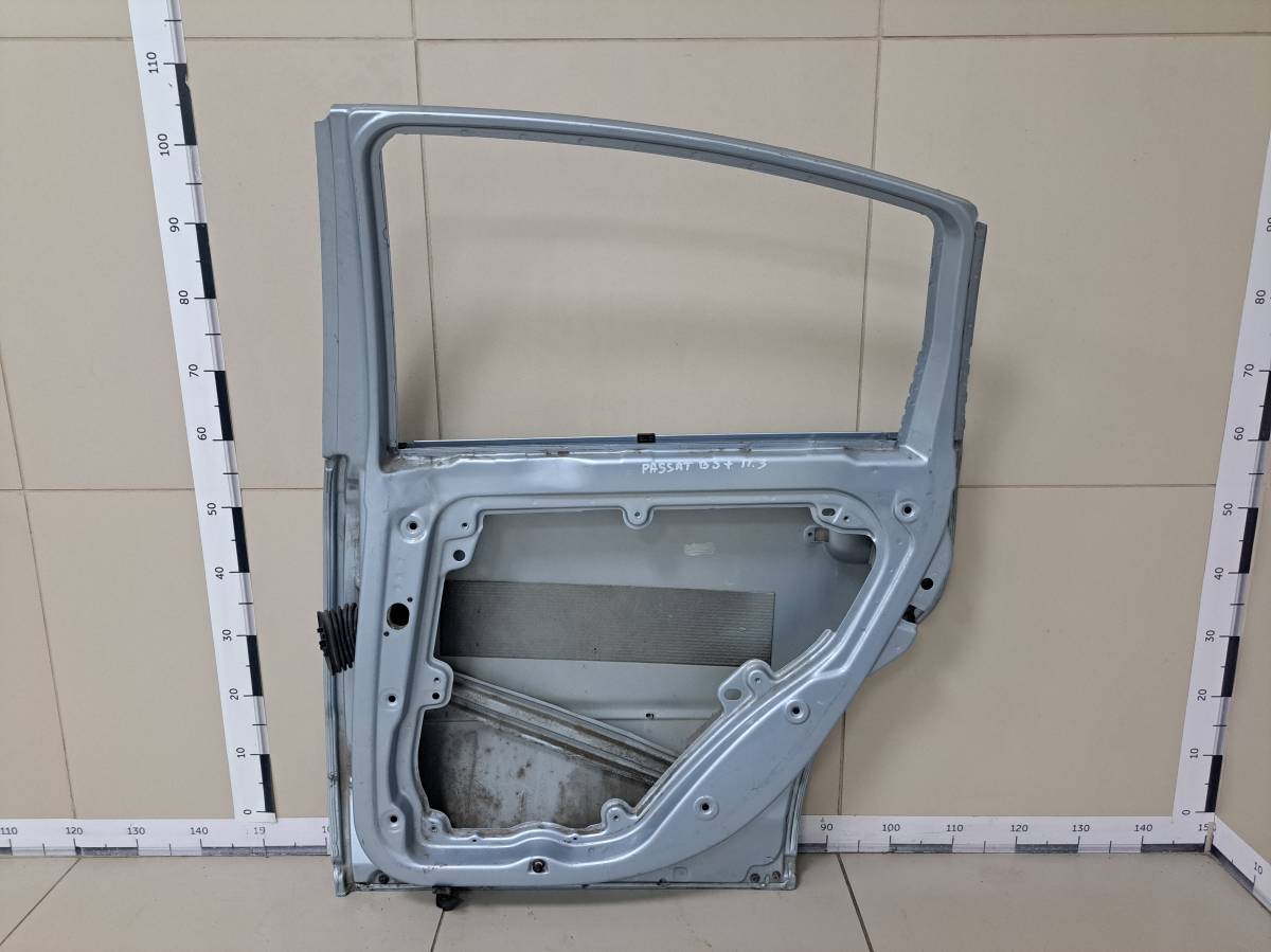 Дверь задняя правая Volkswagen Passat B5 2000-2005
