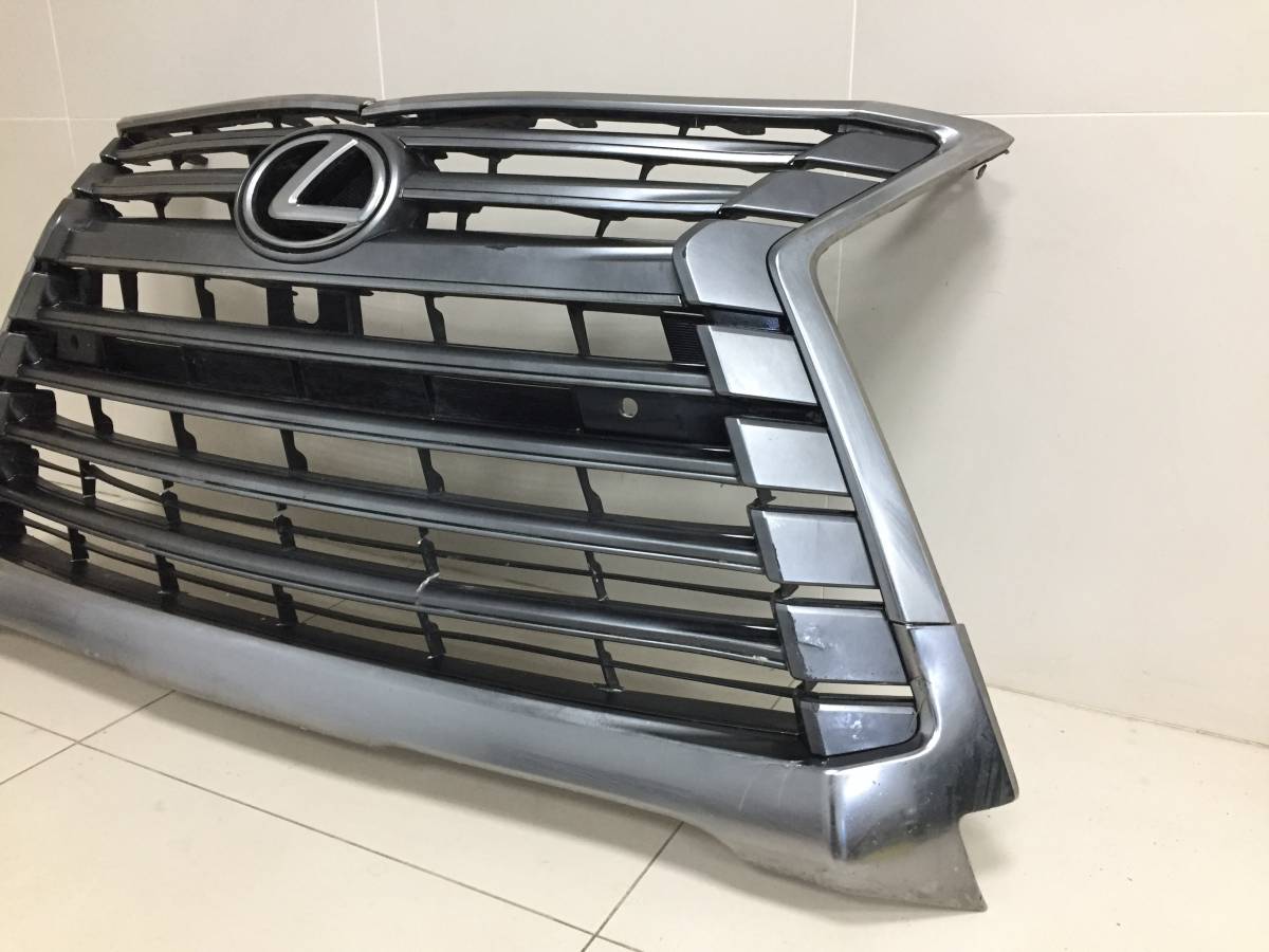 Решетка радиатора Lexus LX450D/570 2015>