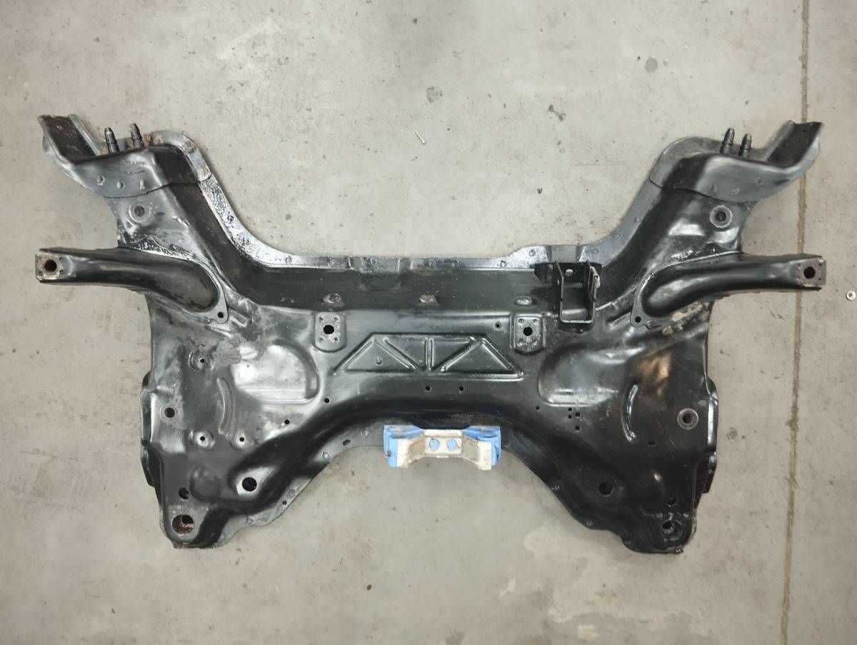 Балка подмоторная Citroen C4 2011>