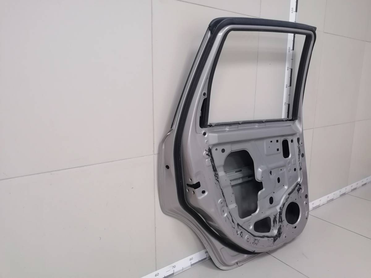 Дверь задняя левая Nissan Note (E11) 2006-2013