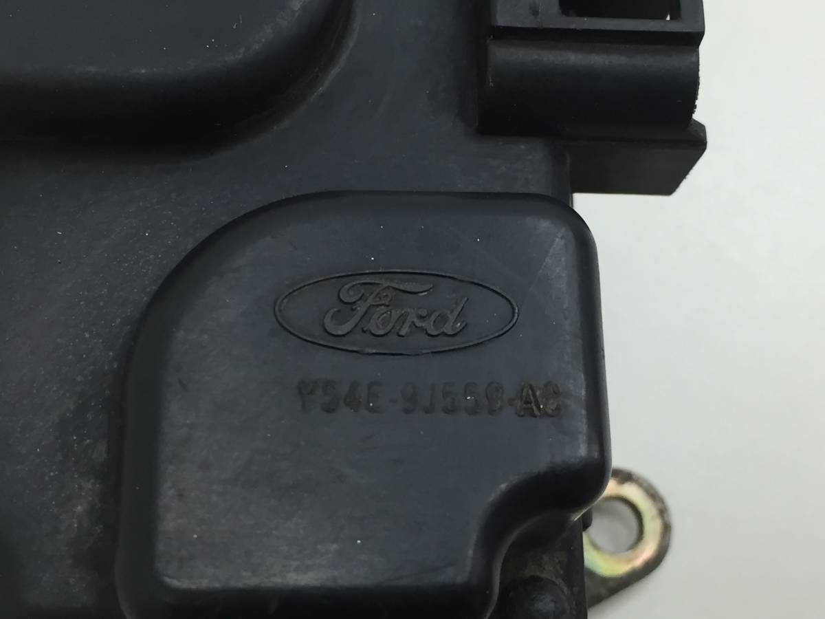 Моторчик заслонки печки Ford Focus 1 1998-2004