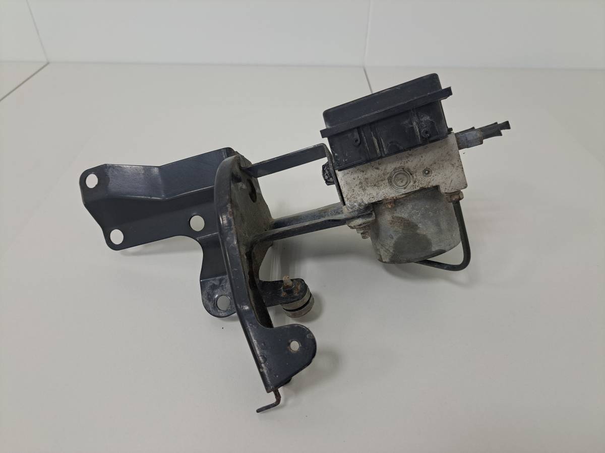 Блок ABS (насос) Nissan Almera Classic (B10) 2006-2013