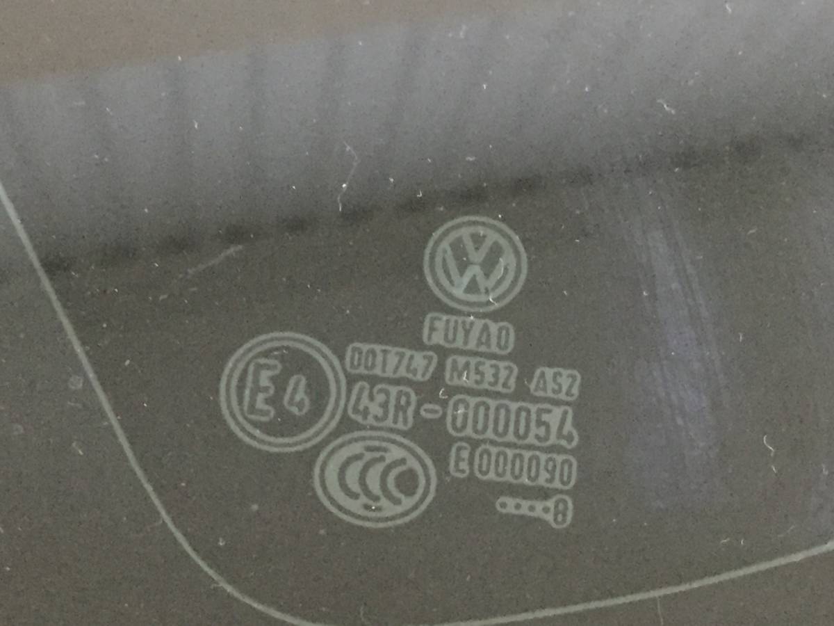 Стекло кузовное глухое левое Volkswagen Polo (Sed RUS) 2011>
