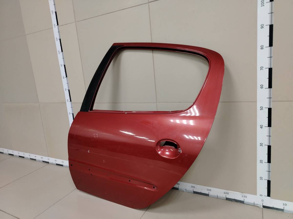 Дверь задняя левая Peugeot 206 1998-2012