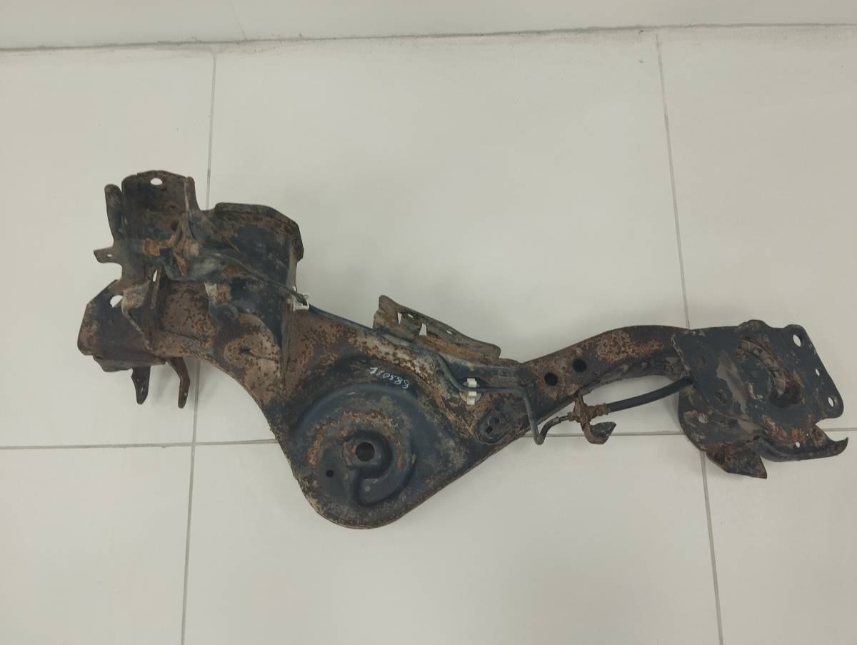 Рычаг задний продольный левый Nissan Qashqai (J10) 2006-2013