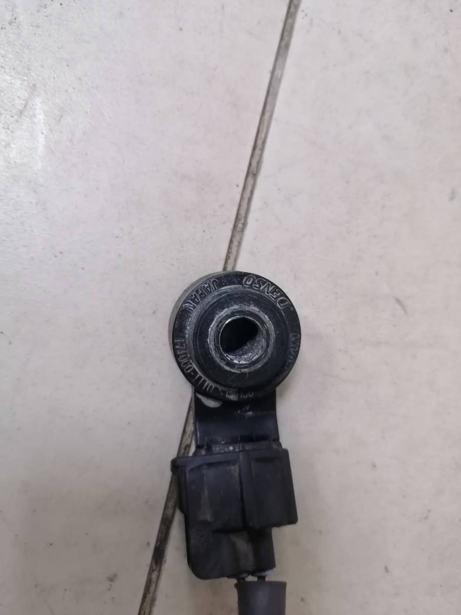 Датчик детонации Toyota Avensis (T250) 2003-2009 Датчик детонации Toyota Avensis (T250) 2003-2009