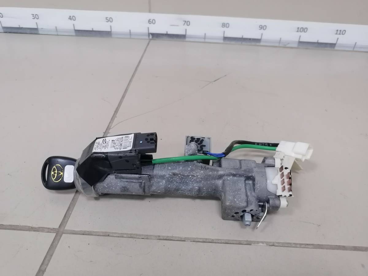 Замок зажигания Toyota Land Cruiser Prado (J120) 2002-2009