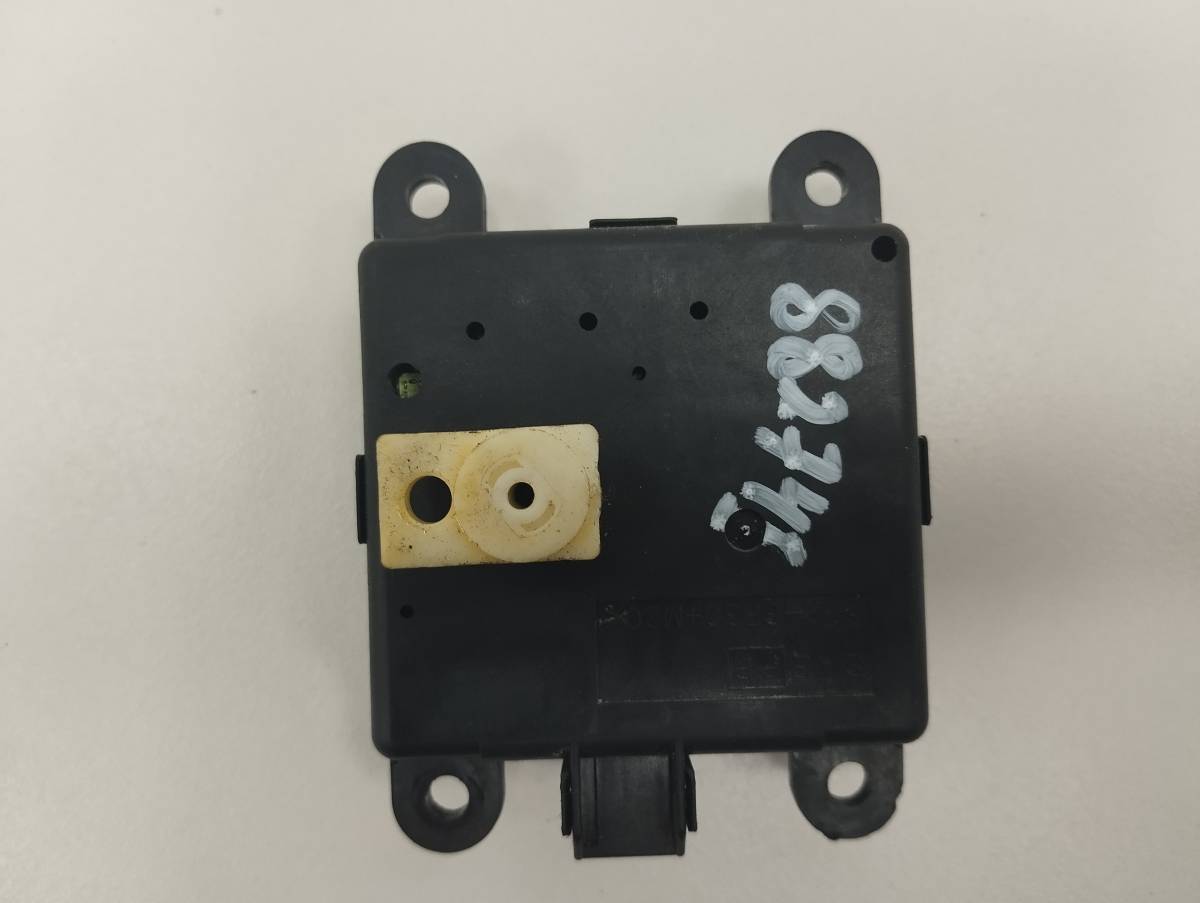 Моторчик заслонки печки Nissan Qashqai (J10) 2006-2013