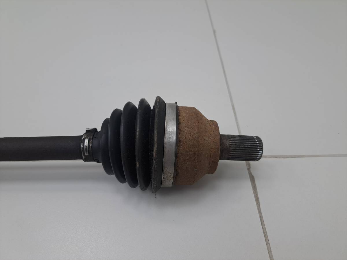 Полуось передняя левая Ford Focus 2 (DA) 2005-2008