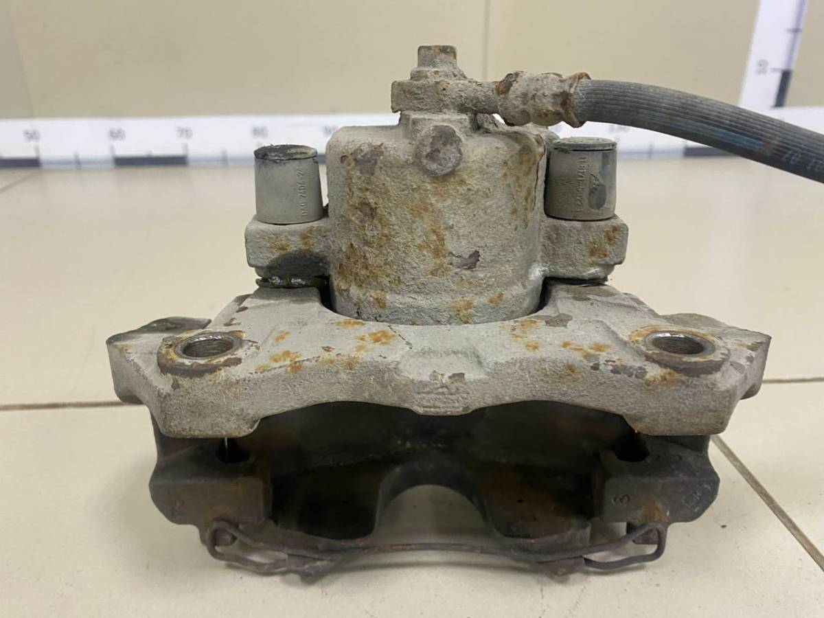 Суппорт передний правый Opel Zafira (B) 2005-2012 Суппорт передний правый Opel Zafira (B) 2005-2012
