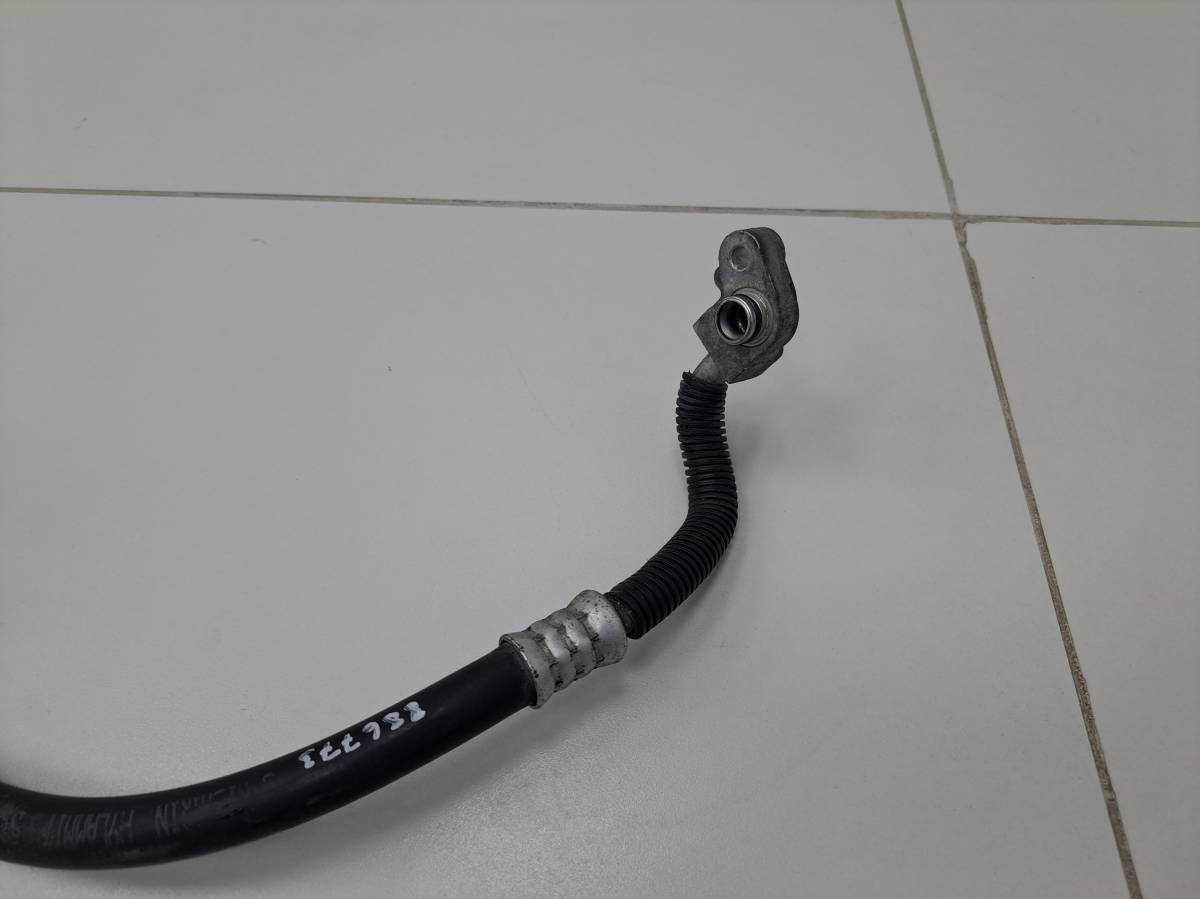 Трубка кондиционера Toyota Corolla E120 2001-2007 Трубка кондиционера Toyota Corolla E120 2001-2007