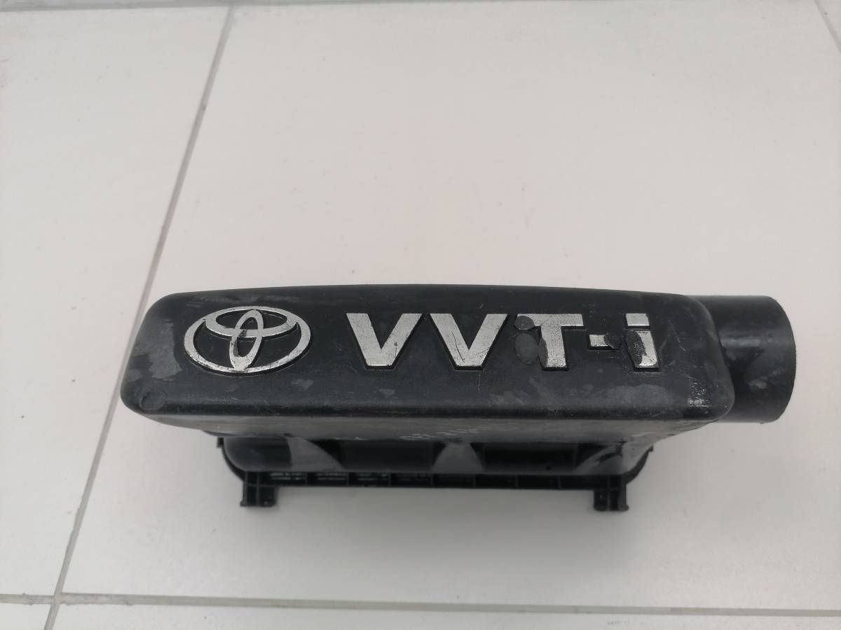 Крышка воздушного фильтра Toyota Vitz P90 2005-2011