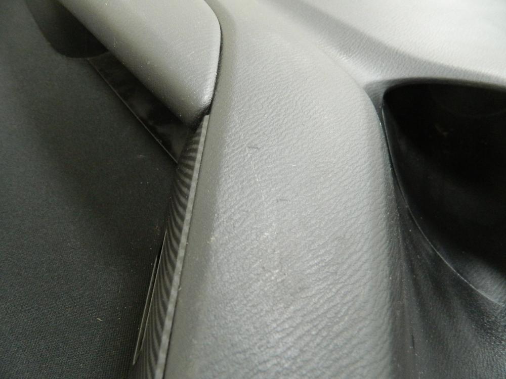 Обшивка двери передней правой для Mazda 3 (BM) 2013-2016
