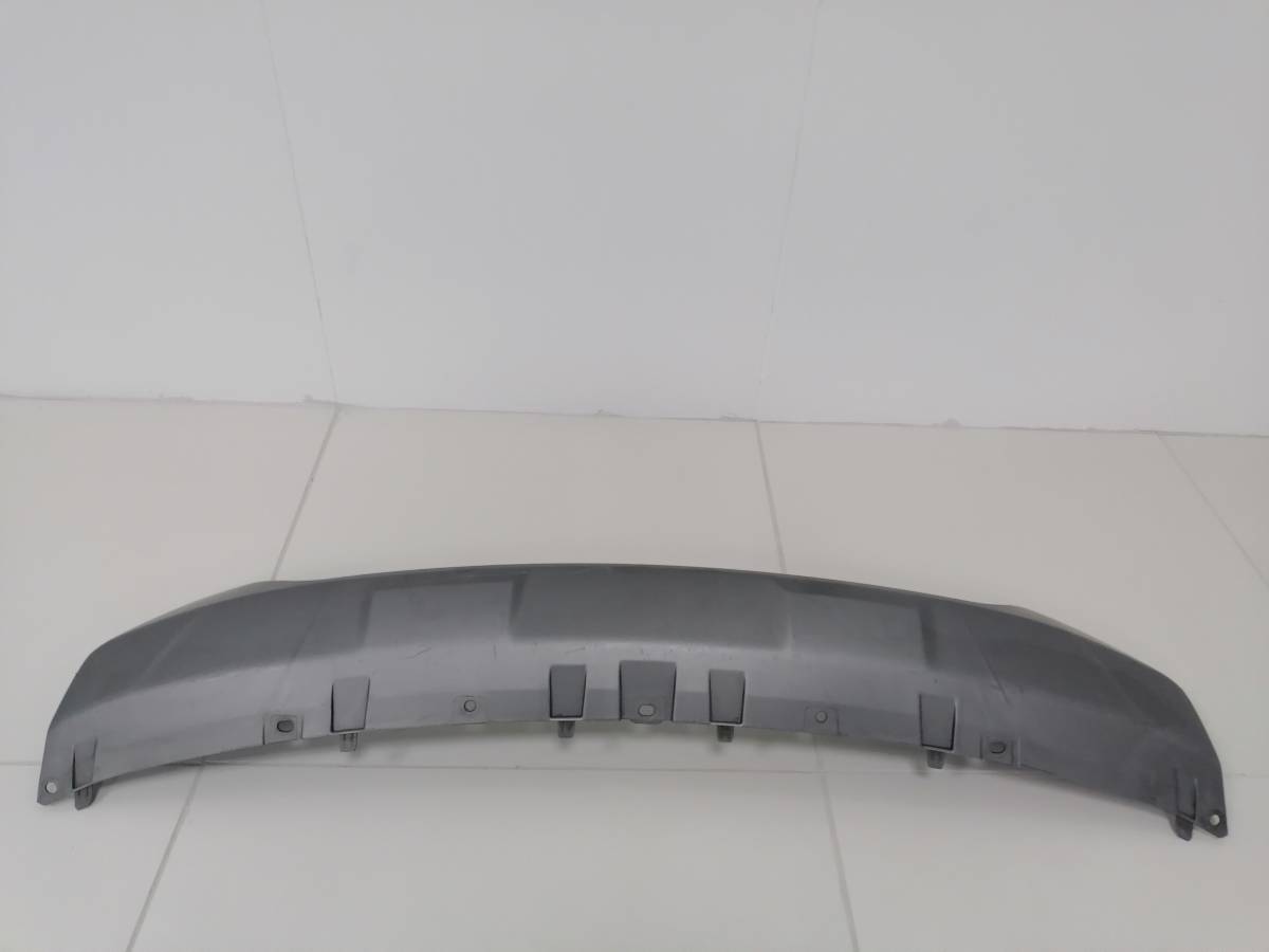 Накладка переднего бампера центральная Chery Tiggo 8 T18 2018-2022