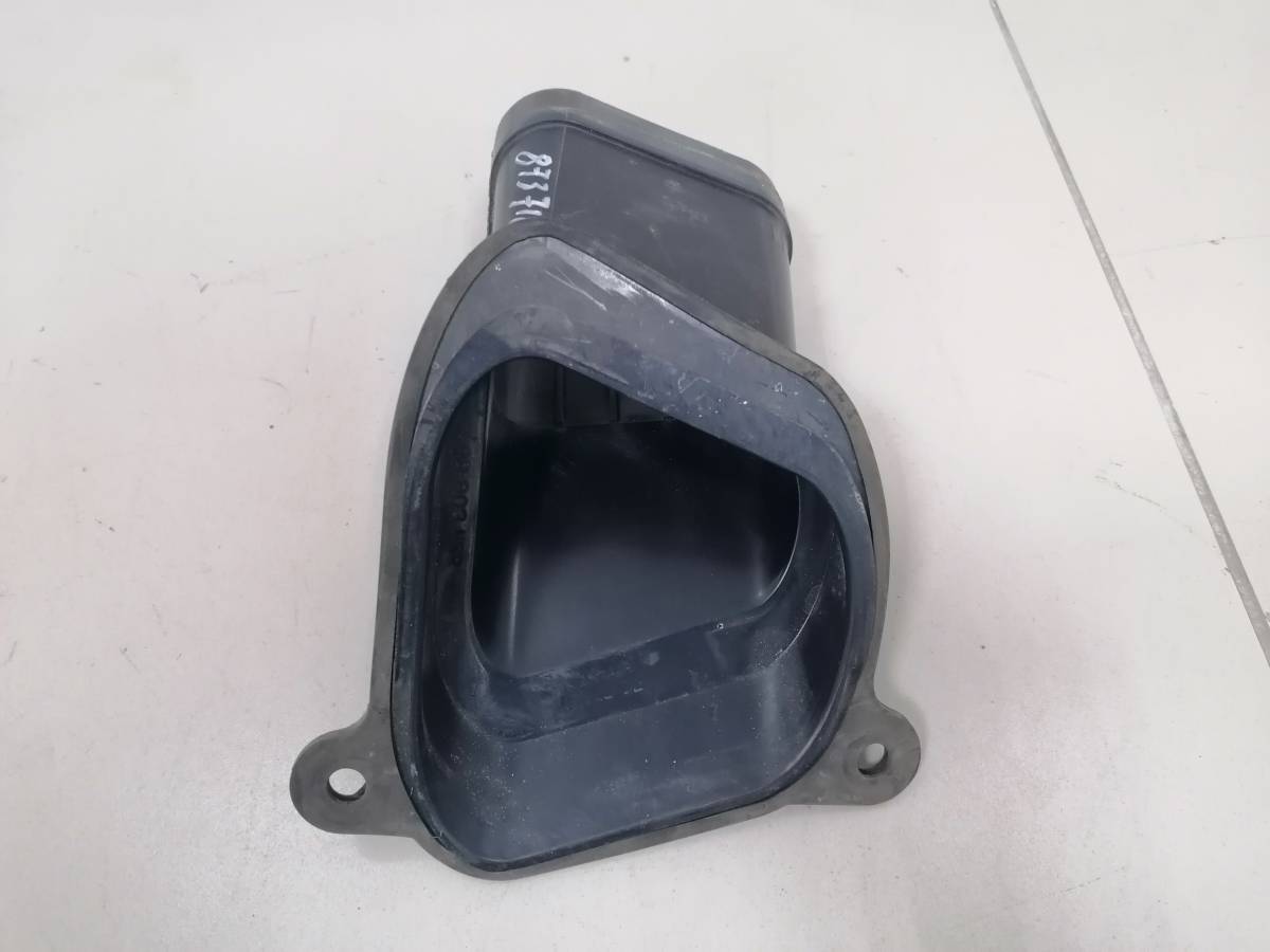 Воздуховод Opel Astra J 2010-2017