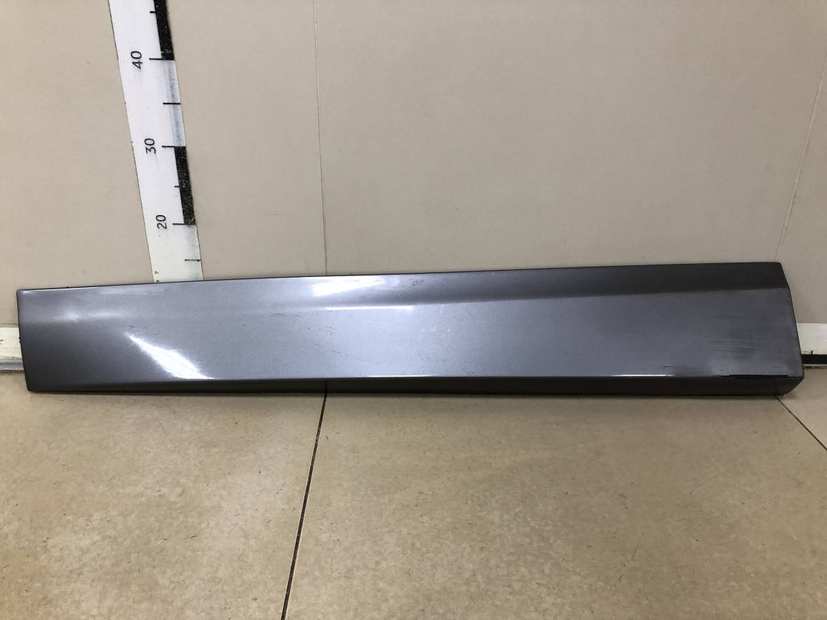 Накладка двери передней левой Renault Scenic (3) 2009-2015
