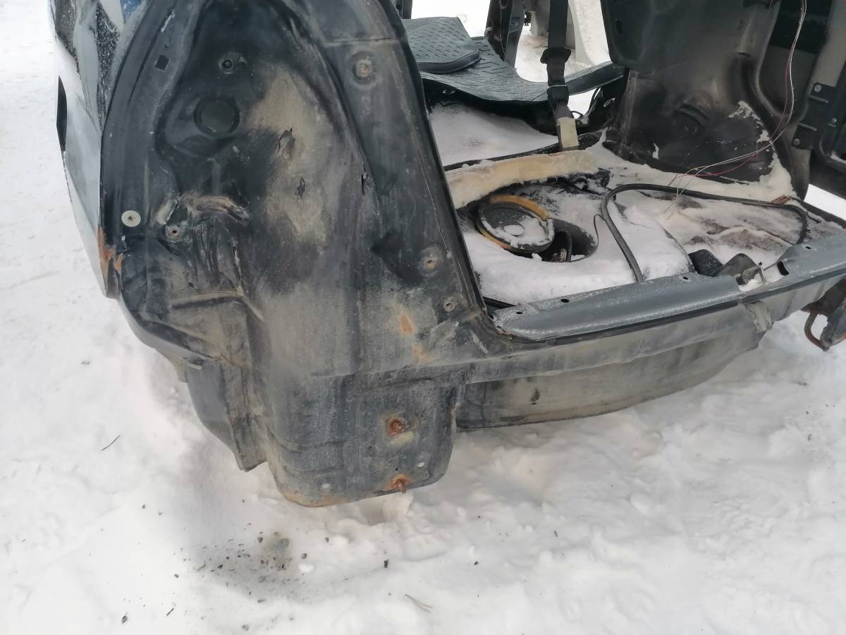 Панель задняя Suzuki Liana 2001-2007