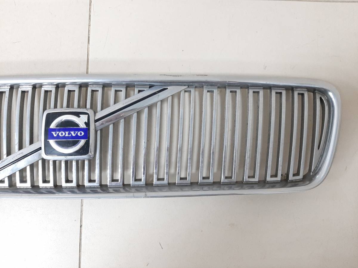 Решетка радиатора Volvo V50 (MW) 2004-2012