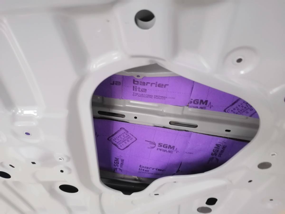 Дверь передняя правая Exeed RX 2022