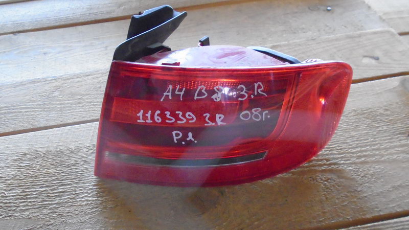 Фонарь задний наружный правый для Audi A4 (B8) 2007-2015