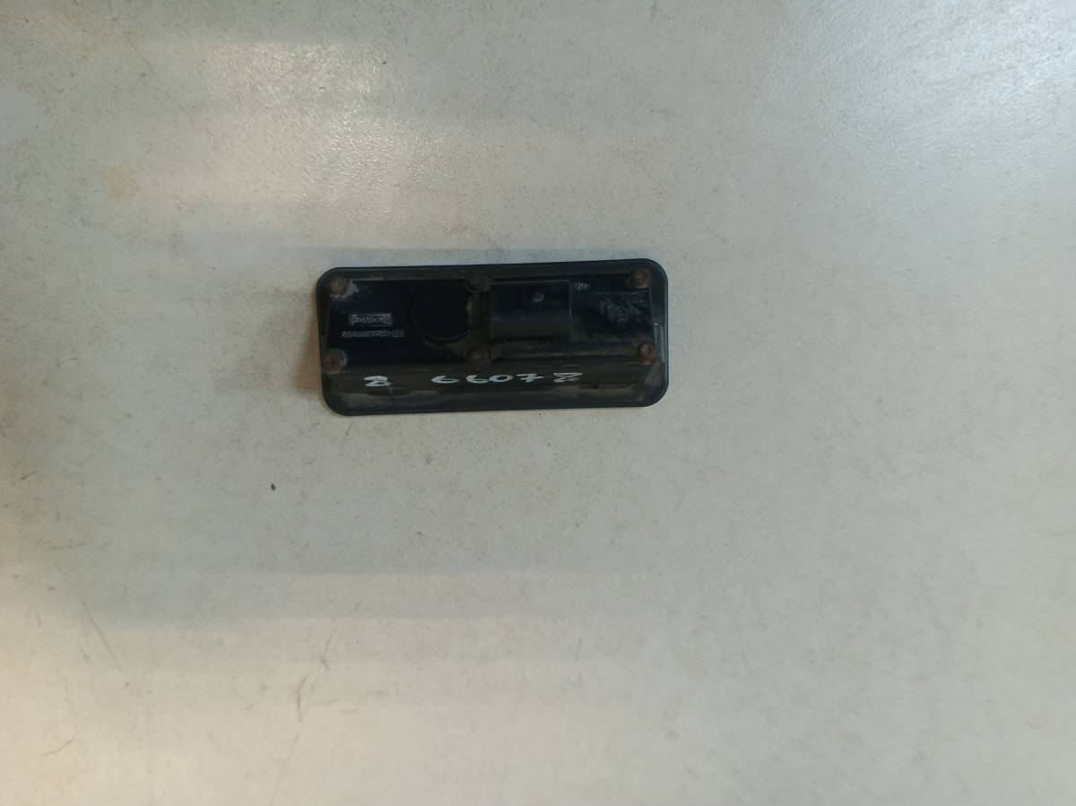Кнопка открывания багажника Ford Mondeo 4 2007-2015