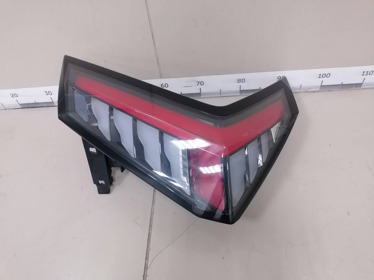 Фонарь задний левый Geely Atlas FX11 2023
