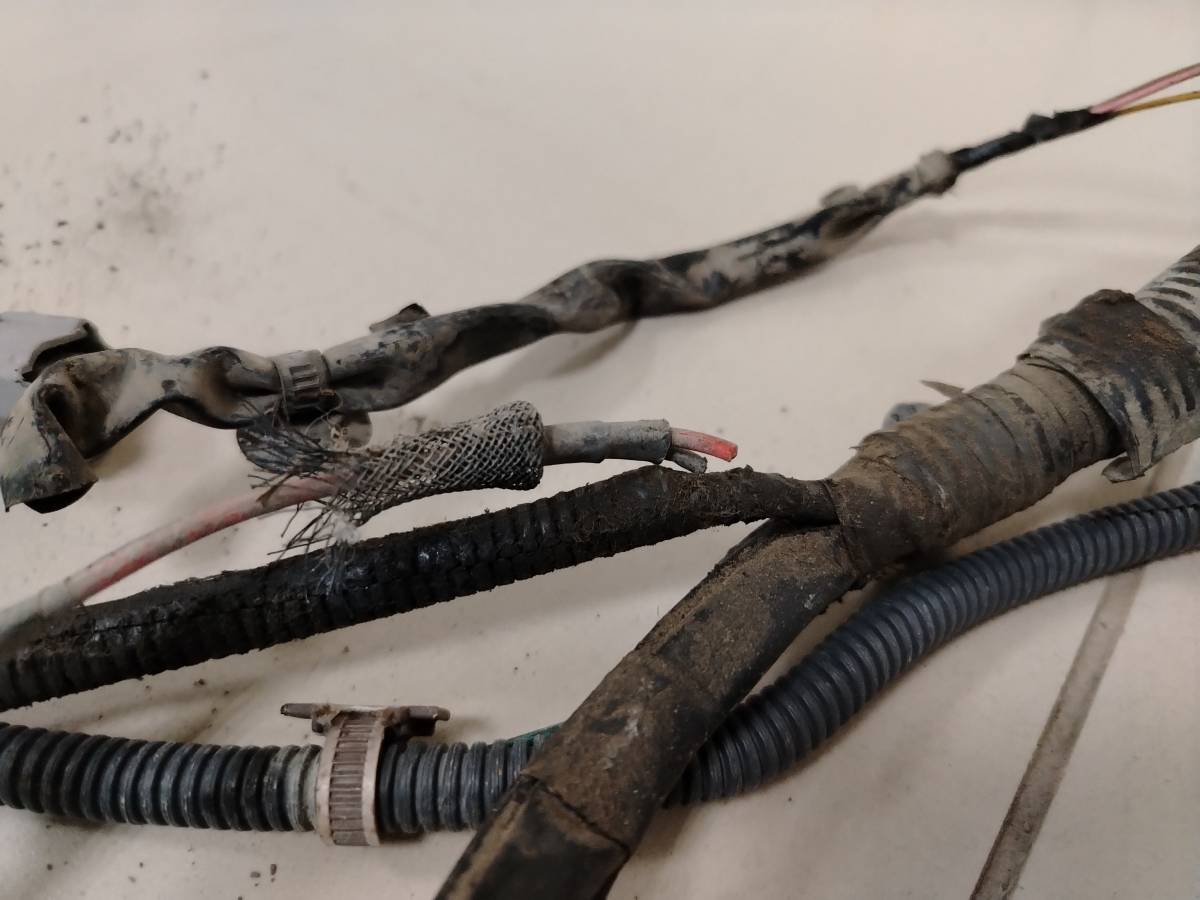 Проводка двс Toyota Carina (T210) 1996-2001 Проводка двс Toyota Carina (T210) 1996-2001