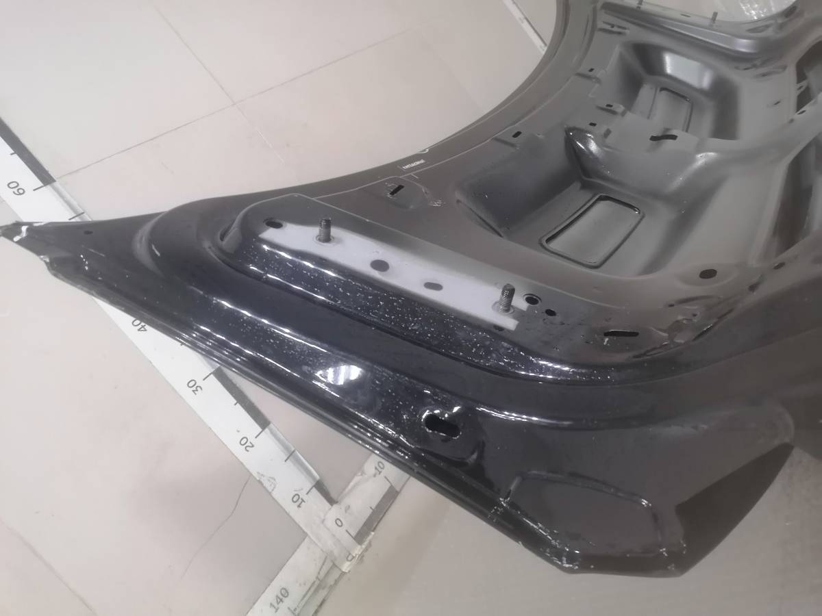 Крышка багажника Hongqi H9 2020