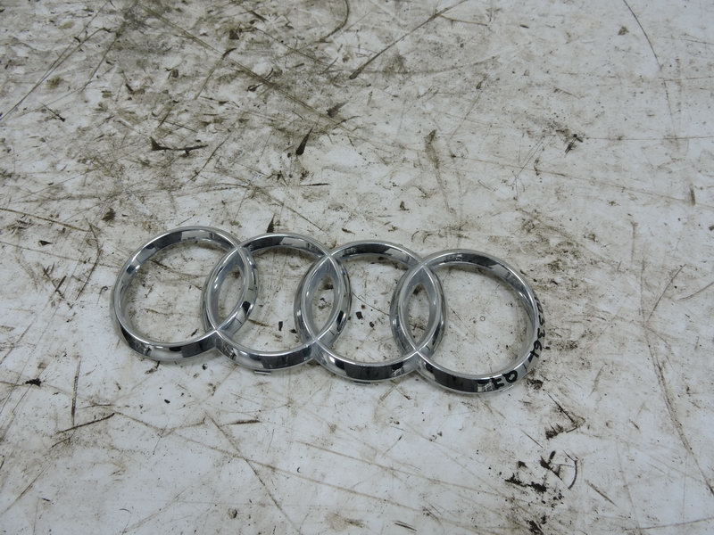 Эмблема для Audi Q7 (4L) 2005-2015