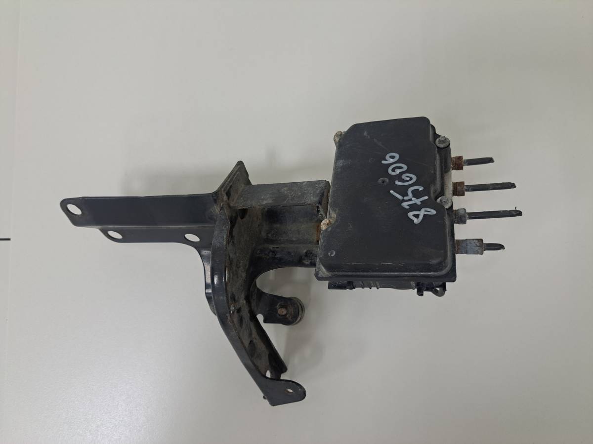 Блок ABS (насос) Nissan Almera Classic (B10) 2006-2013