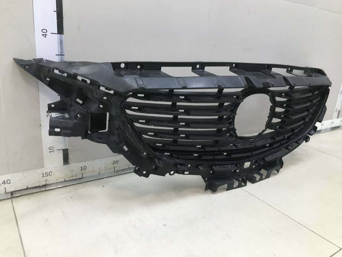 Решетка радиатора Mazda Mazda 6 (GJ) 2013-2016