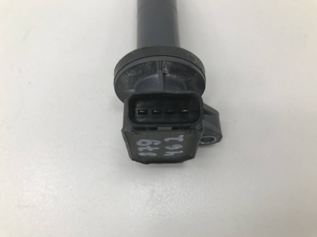 Катушка зажигания Toyota Corolla E120 2001-2007